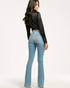 Cindy High-Rise Flare Jean