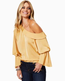 Sammy Off-The-Shoulder Top