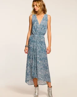 Yuka V-Neck Midi Dress